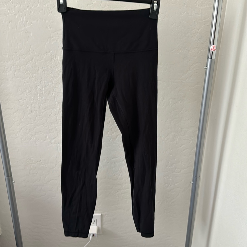 Lulu align leggings - worn with a little pilling
